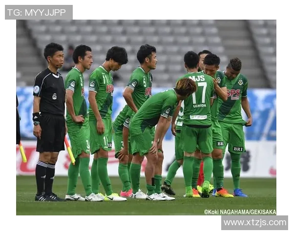 东京绿茵迎战长崎航海激情对决展现足球魅力与团队精神