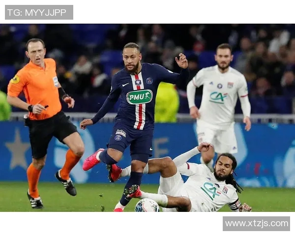 内马尔本赛季再度受伤巴黎欧冠之路面临严峻挑战