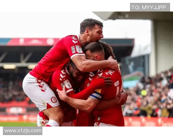 女王巡演盛况与斯旺西城市魅力的完美交融与碰撞